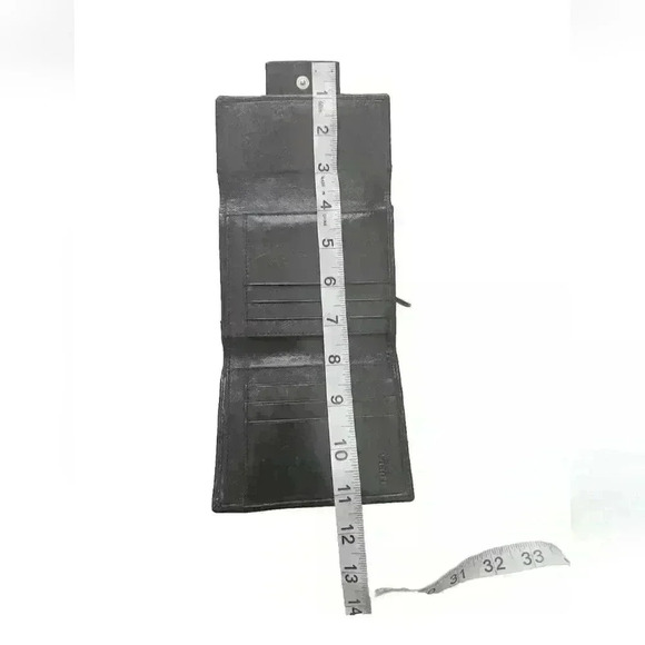 Furla Vintage Black Leather Compact Wallet - Picture 12 of 13